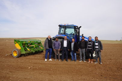 KURAKLIĞA MEYDAN OKUYAN BUĞDAY TOHUMLARI ÇANKIRI'DA TOPRAKLA BULUŞTU