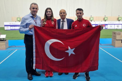 ÇANKIRILI DAMLA KÖSE VE TAKIM ARKADAŞI MERT NALBANT KAHİRE'DE TARİH YAZDI