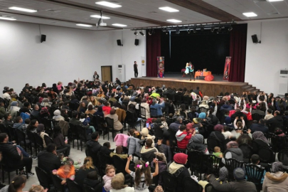 HASAN SOPACI'DAN ÇOCUKLARA SANAT DOLU BİR TİYATRO ETKİNLİĞİ