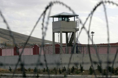 TERÖR VE ÖRGÜT SUÇLARI HARİÇ ONBİNLERCE KİŞİYE ÖZGÜRLÜK ŞANSI