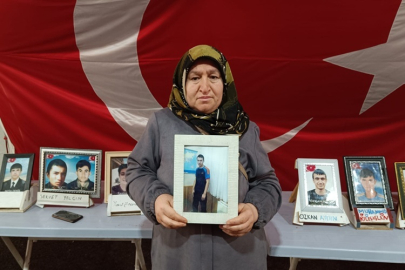 DİYARBAKIR ANNELERİ 2339 GÜNDÜR AYAKTA