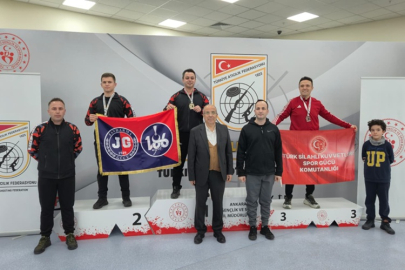 MİLLİ ATICI İSMAİL KELEŞ'TEN ANKARA'DA ALTIN VURUŞ