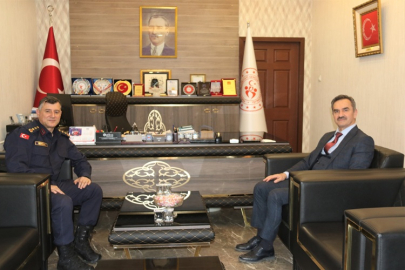 İL JANDARMA KOMUTANI SERHAT DEMİRAL'DAN GENÇLİĞE DESTEK VURGUSU