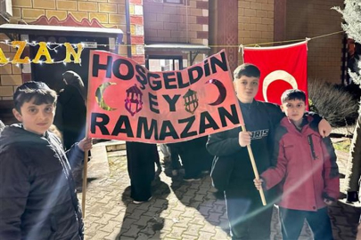 4-6 YAŞ GRUBU MİNİKLERDEN ANLAMLI YÜRÜYÜŞ