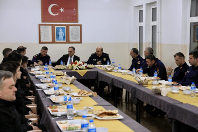 ÇANKIRI'DA PROTOKOL VE JANDARMA AYNI İFTAR SOFRASINDA