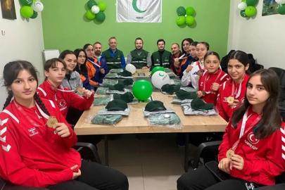 ÇANKIRI YEŞİLAY'DAN GENÇ SPORCULARLA ANLAMLI BULUŞMA