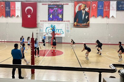 KADINLAR GÜNÜ TURNUVASINDA ÇAKÜ RÜZGARI