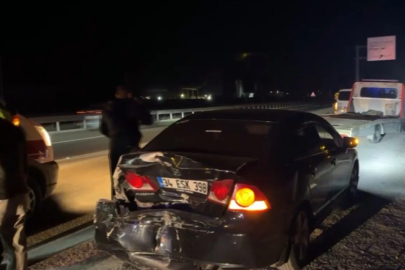 ÇERKEŞ'TE GECE YARISI KORKUTAN TRAFİK KAZASI