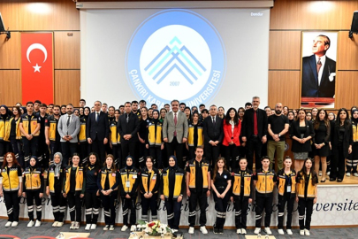 SAĞLIKTA YENİ NESİL GÖREVE BAŞLIYOR