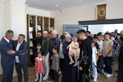 BAŞKAN SOPACI'YA BAYRAMDA BÜYÜK İLGİ