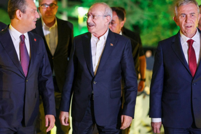 CHP'DE KRİZ DERİNLEŞİYOR