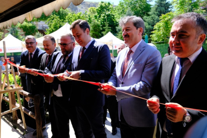 ŞABANÖZÜ HALK EĞİTİM MERKEZİ'NDE KURSİYERLER YETENEKLERİNİ KONUŞTURDU