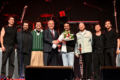 ÇAKÜ'DE DEBÜBLİMAN RÜZGÂRI