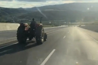 ÇANKIRI'DA OTOMOBİLİ SOLLAYAN TRAKTÖR ULUSAL BASINDA