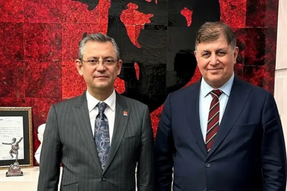 "BİR GÜN GERİ DÖNMEYİ UMUYORUM" DİYEREK PARTİSİNDEN AYRILDI