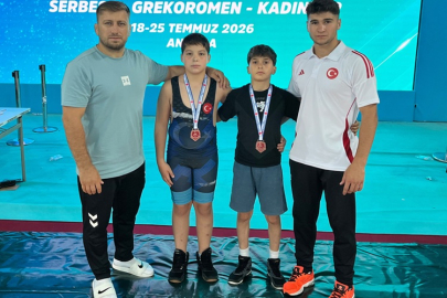 ANKARA'DA ÇANKIRI RÜZGARI ESTİ