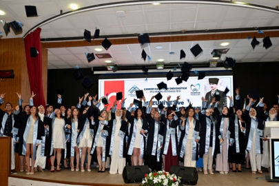 ÇAKÜ DİŞ HEKİMLİĞİ FAKÜLTESİ'NDEN SAĞLIK ORDUSUNA 58 YENİ DİŞ HEKİMİ