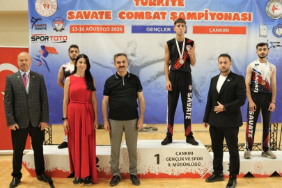 ÇANKIRI'DA SAVATE HEYECANI MADALYA TÖRENİYLE SONA ERDİ